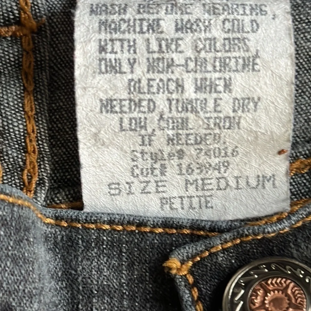 Soft Surroundings jeans, blue gray, dark denim size medium petite bikercore